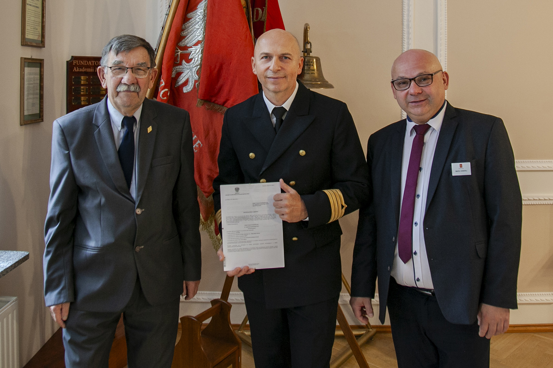  Janusz Tylkowski, prezes PZK w Szczecinie, dr inż. Stefan Jankowski, opiekun Klubu Krótkofalowców PZK przy PM,  Maciej Sobieraj, Kongsberg
