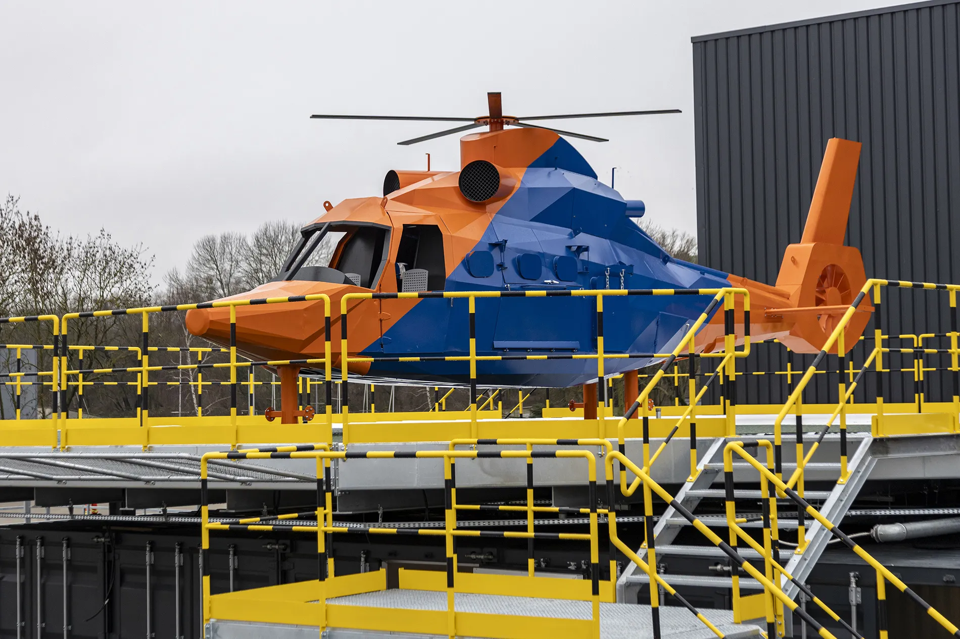 A helicopter model on a platform for fire training exercises
