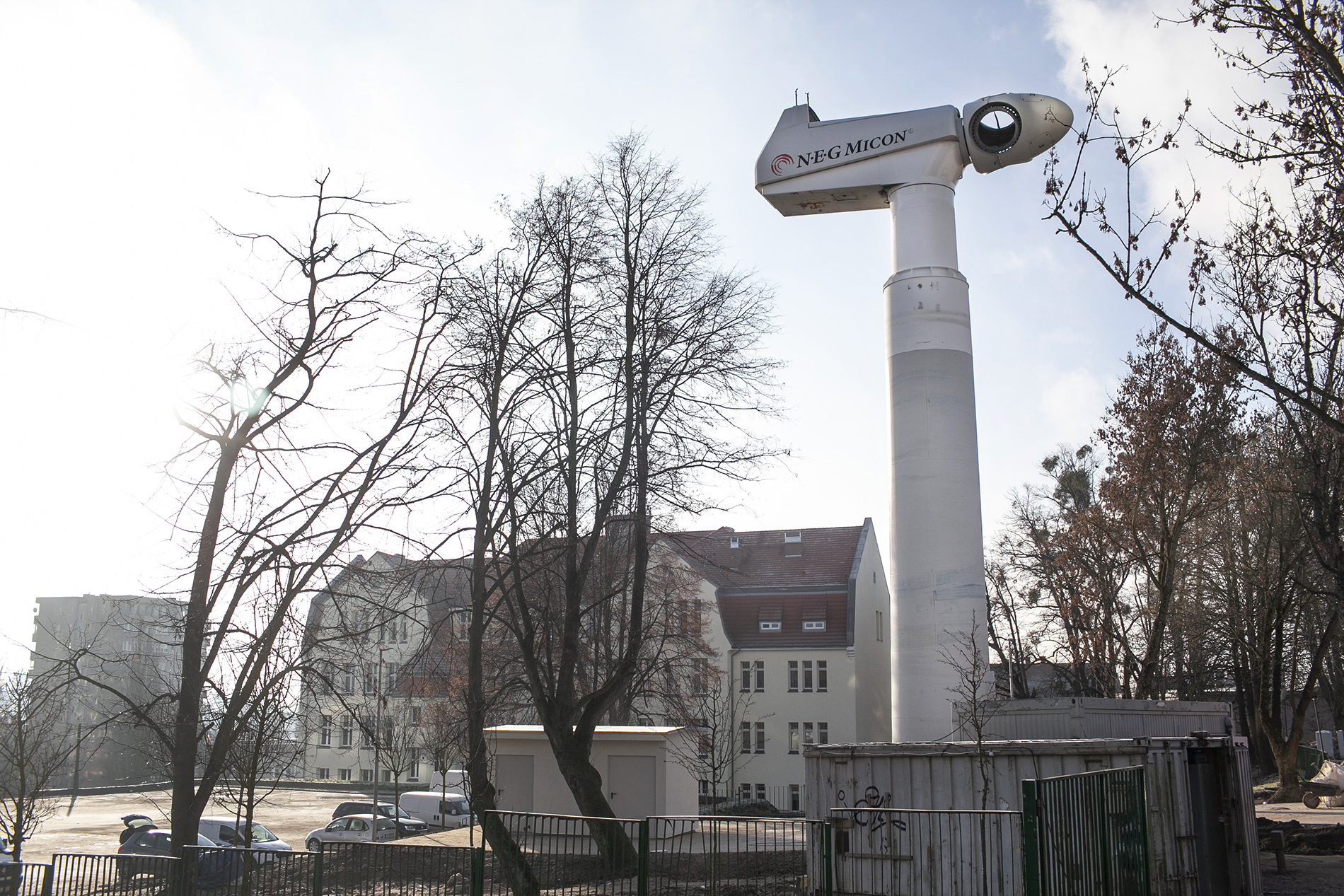 Szkoleniowa turbina wiatrowa na terenie Wydziału Mechanicznego Politechniki Morskiej w Szczecinie