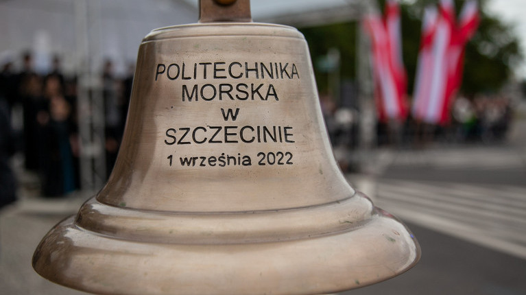 Dzwon Politechniki Morskiej w Szczecinie