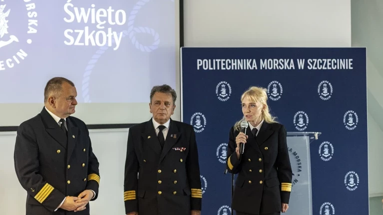 Rektor PM Wojciech Ślączka, Lechosław Bar, Dziekan Wydziału Mechanicznego Katarzyna Gawdzińska