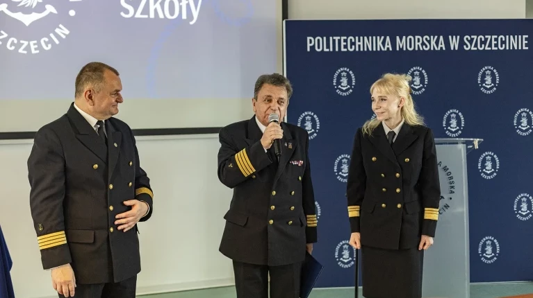 Rektor PM Wojciech Ślączka, Lechosław Bar, Dziekan Wydziału Mechanicznego Katarzyna Gawdzińska