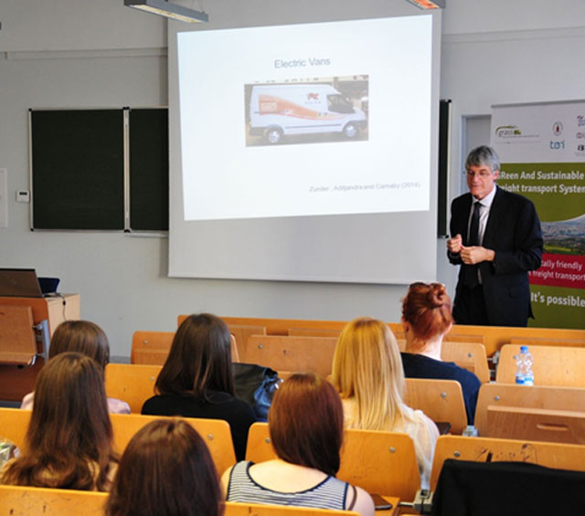  Wykład prof. Russela G. Thompsona z University of Melbourne