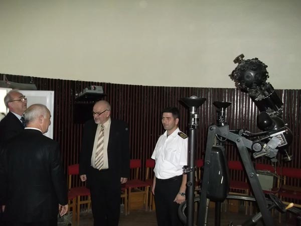 Rektor Akademii Morskiej w Szczecinie prof. dr hab. inż. kpt. ż.w. Stanisław Gucma podczas wizyty w Baku