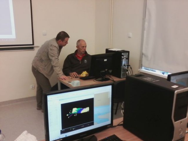 Photo. Preparatory activities before laboratory classes during the HYPACK software training