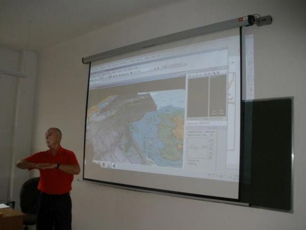  Photo. The lecture during the HYPACK software training 