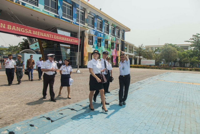 Polish celegation from MUS at the Sekolah Tinggi Ilmu Pelayaran campus