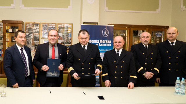 Participants after the signing of the agreement