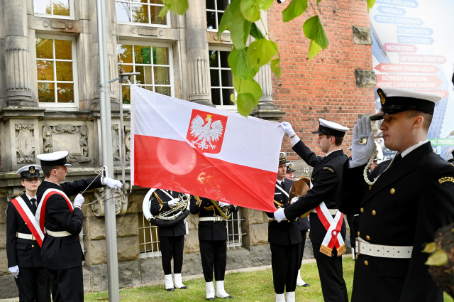 Raising the flag in front the Maritime University of Szczecin