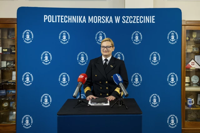 Prorektor ds. studenckich Agnieszka Deja ogłasza wyniki rekrutacji