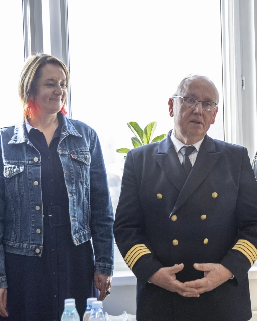 Dyrektor Osiedla Akademickiego Edyta Kniaź i Kanclerz PM Andrzej Durajczyk  podczas otwarcia Pokoju Kół Naukowych w SDM Korab