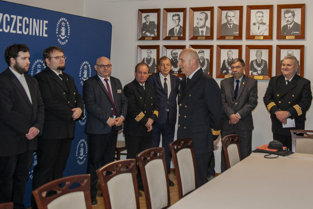 Przemówienia podczas oficjalnego otwarcia Klubu Krótkofalowców PZK przy PM