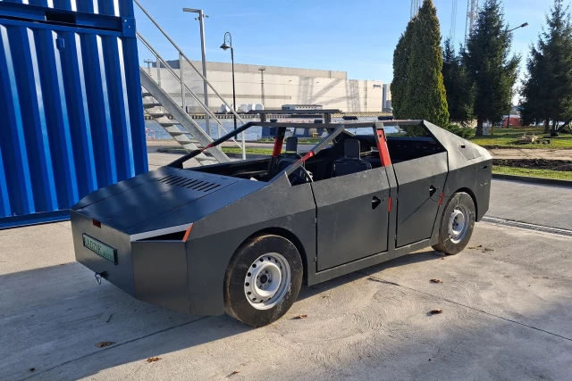 Pojazd przeznaczony do szkoleń pożarowych