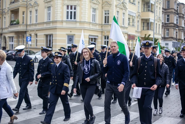 Uczestnicy Spacerku na Uniwerek