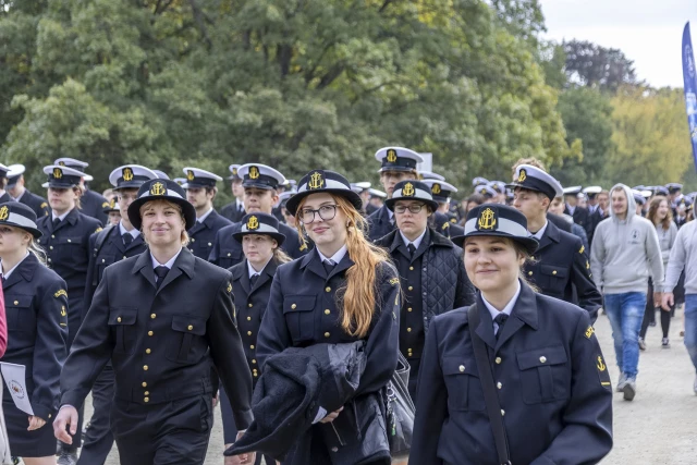 Studenci PM podczas Spacerku na Uniwerek