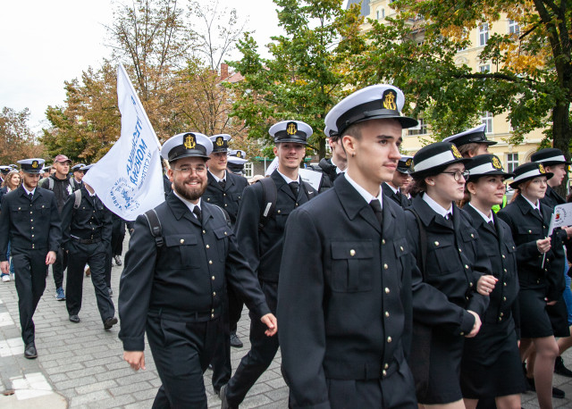 Studenci Politechniki Morskiej na Spacerku na Uniwerek