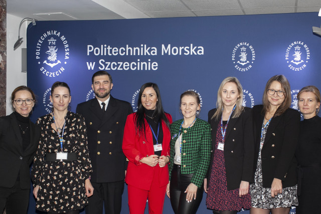 Organizatorzy Targów Pracy z Prorektorem PM ds. Morskich