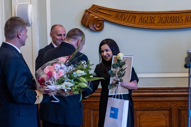 Sylwia Fabiańczyk-Makuch przyjmuje gratulacje 