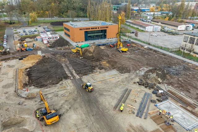 Plac budowy POSRM, listopad 2024 - widok z drona