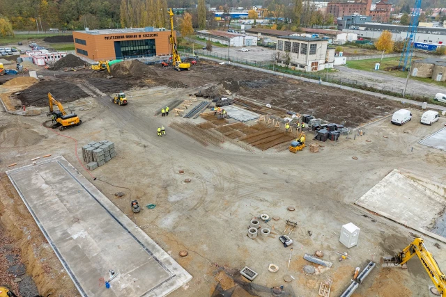 Plac budowy POSRM, listopad 2024 - widok z drona