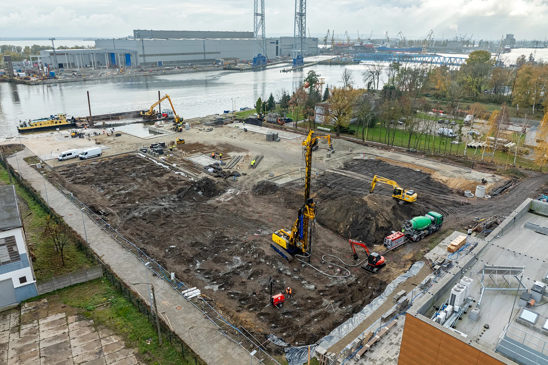 Plac budowy POSRM, listopad 2024 - widok z drona