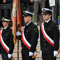 Poczet sztandarowy podczas uroczystości inauguracji roku akademickiego 2024/25 na Politechnice Morskiej w Szczecinie