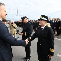 Wręczanie odznaczenia przez Sekretarza Stanu A. Marchewkę