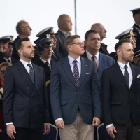 Trybuna honorowa podczas uroczystej inauguracji roku akademickiego na Politechnice Morskiej w Szczecinie