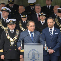 Sekretarz Stanu Marek Gróbarczyk przemawia podczas inauguracji roku akademickiego Politechniki Morskiej w Szczecinie