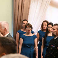 Chór Akademii Morskiej podczas uroczystości nadania prof. Aleksandrowi Walczakowi tytułu doktora honoris causa AMS