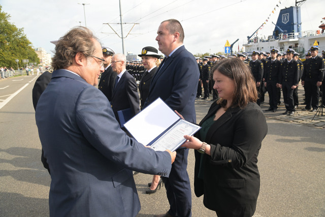 Wręczanie promocji doktorskich i habilitacyjnych pracownikom Politechniki Morskiej w Szczecinie
