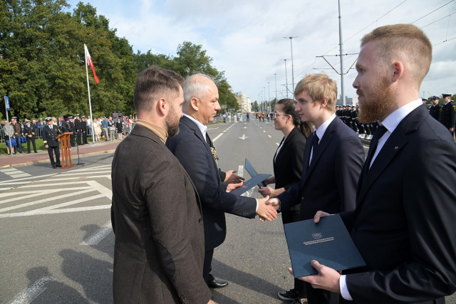 Wręczenie stypendiów i listów gratulacyjnych od Marszałka Województwa Zachodniopomorskiego dla studentów PM