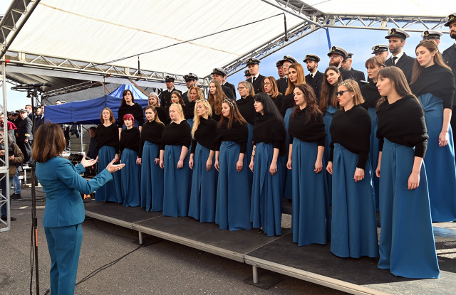 Chór AMS  podczas inauguracji roku akademickiego 2021/2022.