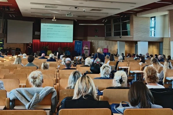Uczestnicy konferencji na auli UE w Katowicach