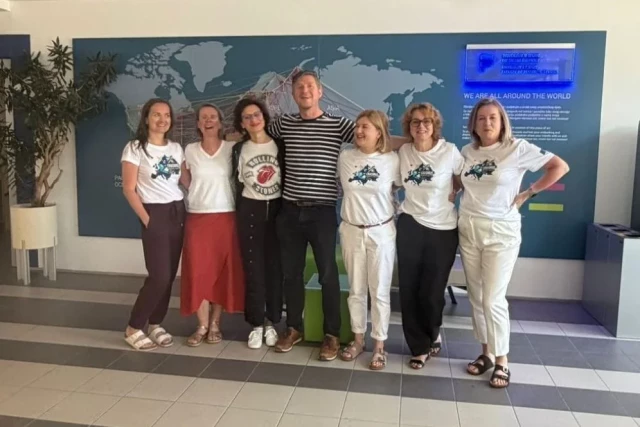 Uczestnicy programu Erasmus+ z Politechniki Morskiej wraz z pracownikami University of Split - zdjęcie grupowe