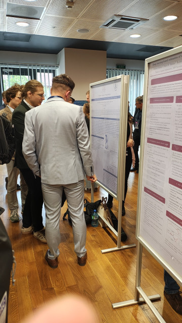 Prezentacja posteru “Integrated AI-Based Approach for Detection of Abnormal Ship Trajectories”