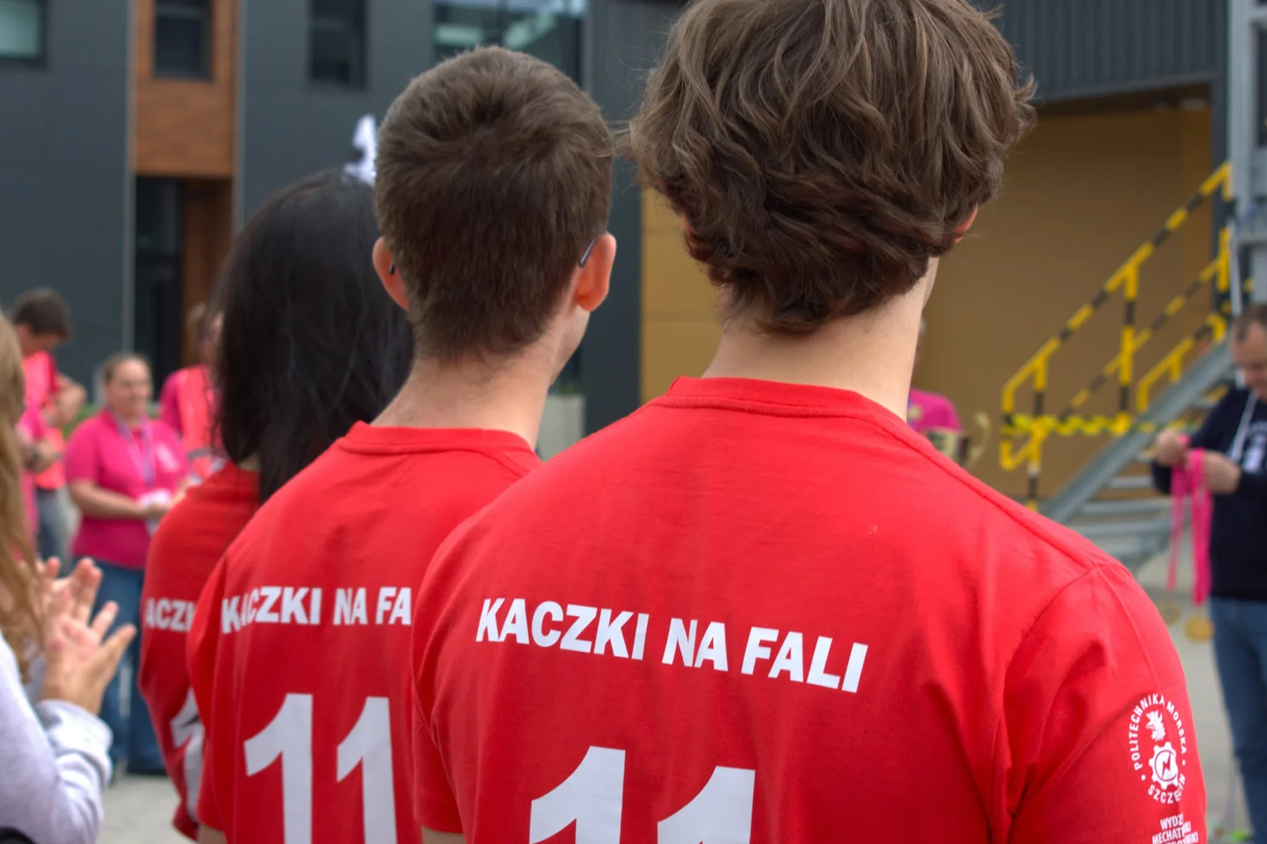 Drużyna Kaczki na fali