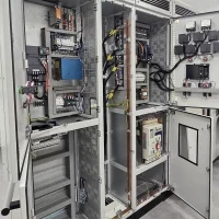 Wyposażenie Laboratorium Elektrotechniki Okrętowej (2) WMiE PM 2026