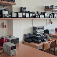 Wyposażenie Laboratorium Metrologii (1) WMiE PM 2026