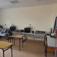 Wyposażenie Laboratorium Pneumatyki (1) WMiE PM 2026
