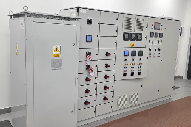 Wyposażenie Laboratorium Podstaw Energoelektroniki (1) WMiE PM 2026