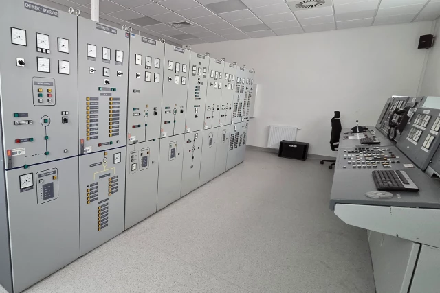 Wyposażenie pomieszczenia z Symulatorem Siłowni i Elektrowni Okrętowej (2) WMiE PM 2026