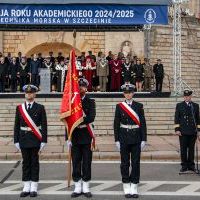 Poczet Sztandarowy KH PM  podczas inauguracji roku akademickiego 2024/25 na Politechnice Morskiej w Szczecinie