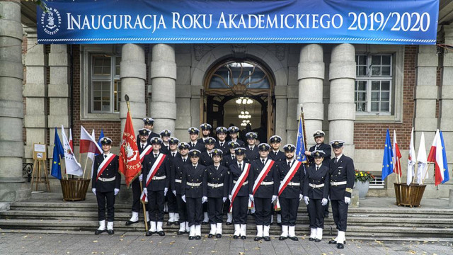 Kompania Honorowa AM w Szczecinie podczas inauguracji roku akademickiego 2019/2020