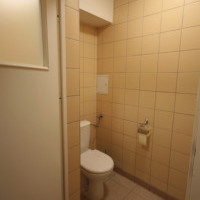 Bathroom and toilet in a student residence unit 