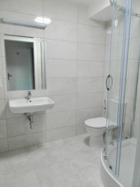 Korab Student room on 5th floor – renovated in 2018 - bathroom