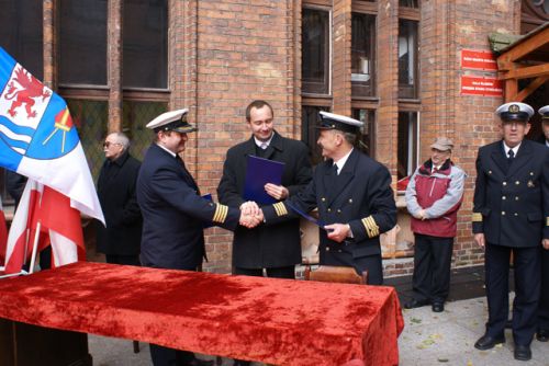 Uczestnicy obchodów Dnia Edukacji Narodowej w Kolobrzegu