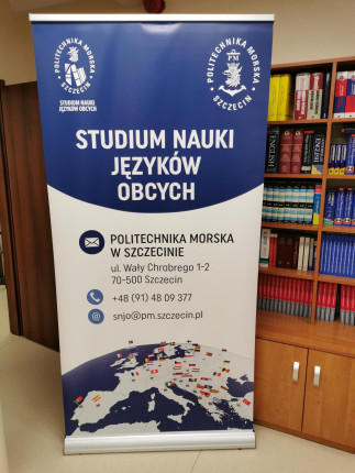 Roll-up Studium Nauki Języków Obcych