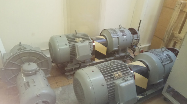 Variable-speed synchronous generators set of 21 kW power each